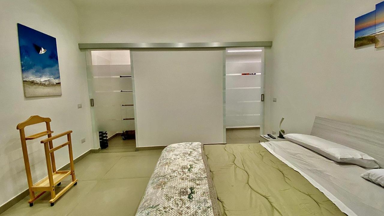 Appartamento Casa Crispino Piano Terra Per 2 Persone Frattaminore Exterior photo